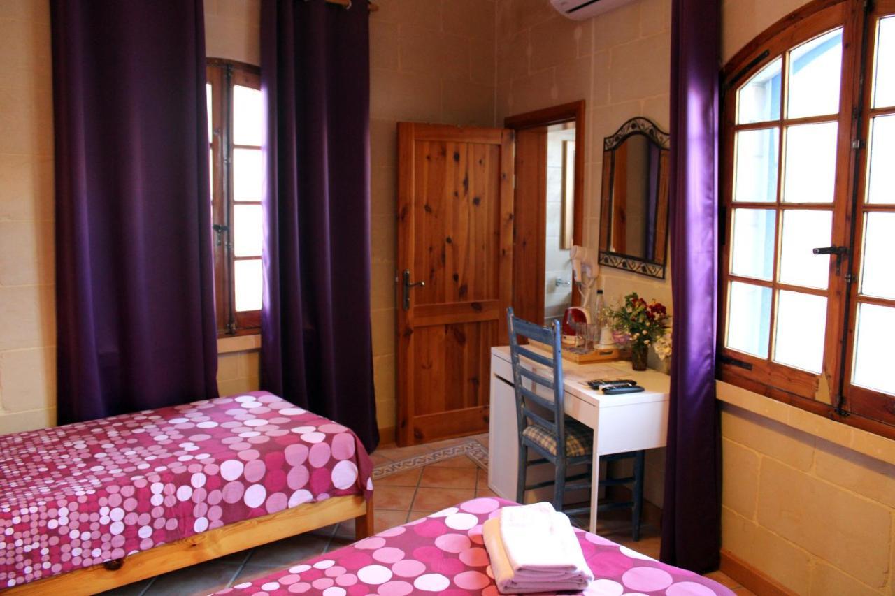 Il-Wileg Bed & Breakfast Qala Bagian luar foto