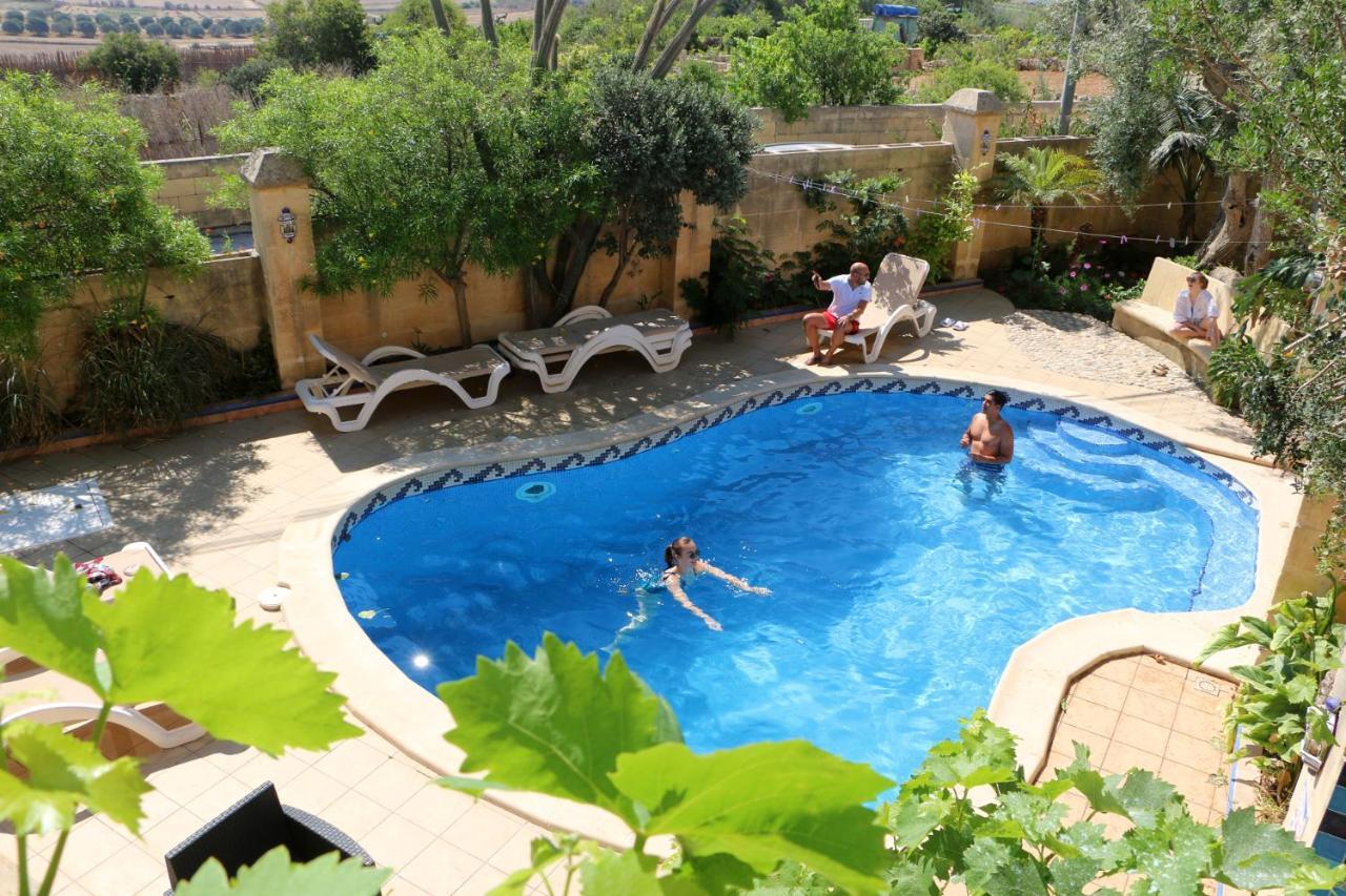 Il-Wileg Bed & Breakfast Qala Bagian luar foto