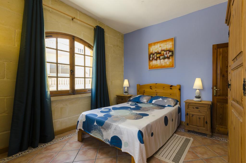 Il-Wileg Bed & Breakfast Qala Bagian luar foto